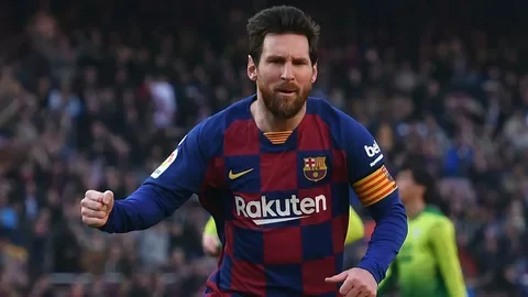 Лапорта о Месси в "Барселоне": Мы можем использовать рычаги влияния, но не для подписания игроков