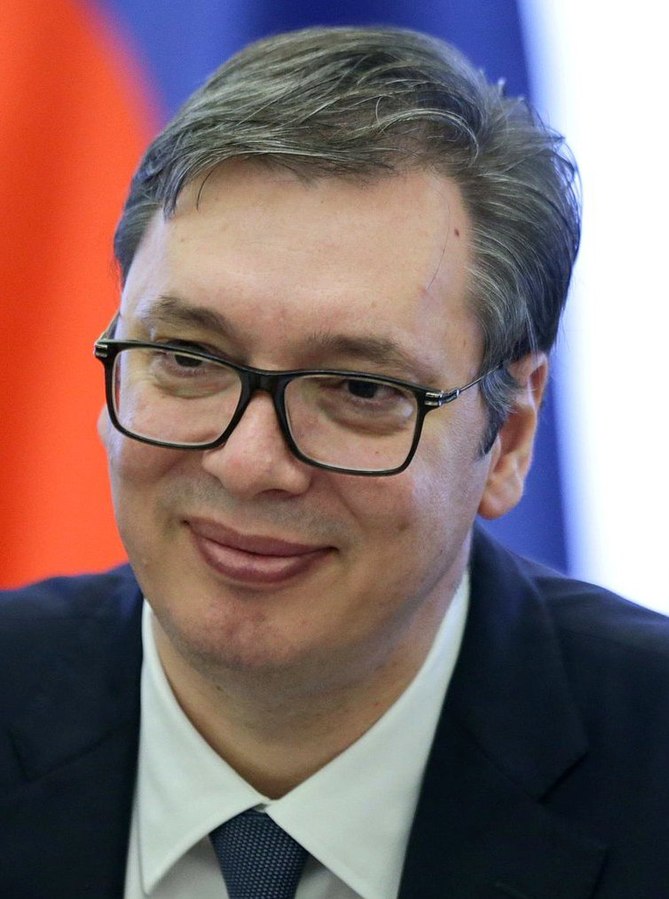 Вучич признает, что ввел санкции против России в ответ на угрозы Запада