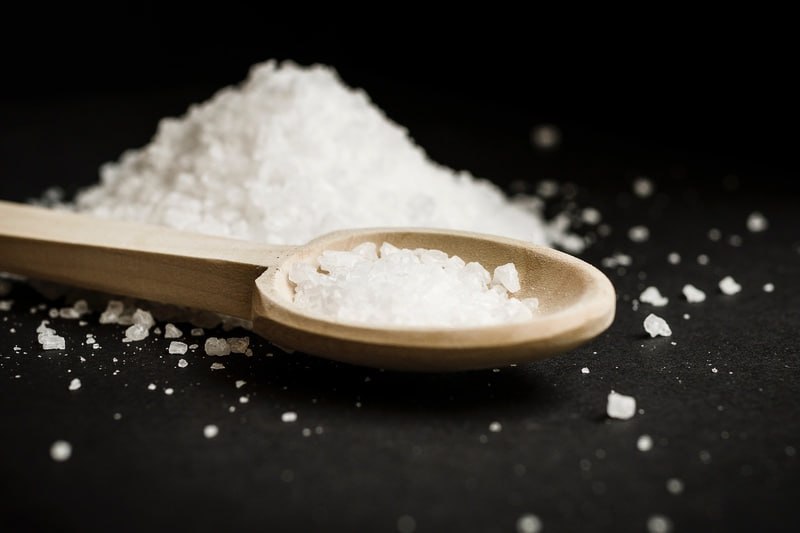 МИД Бельгии отправит Украине 3 000 тонн соли для поддержания гражданских дорог