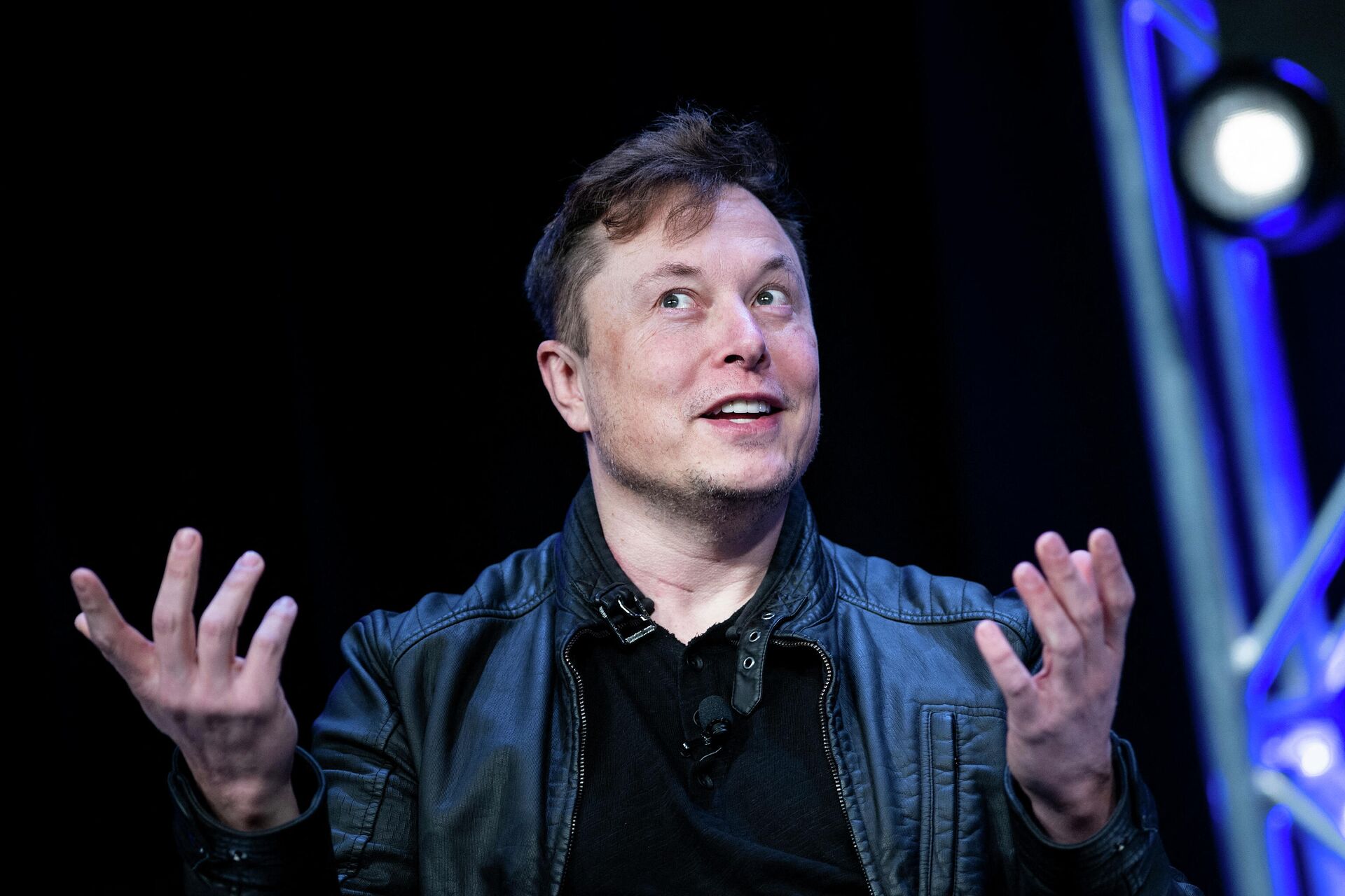 Илон Маск вернул штаб-квартиру Tesla в Калифорнию