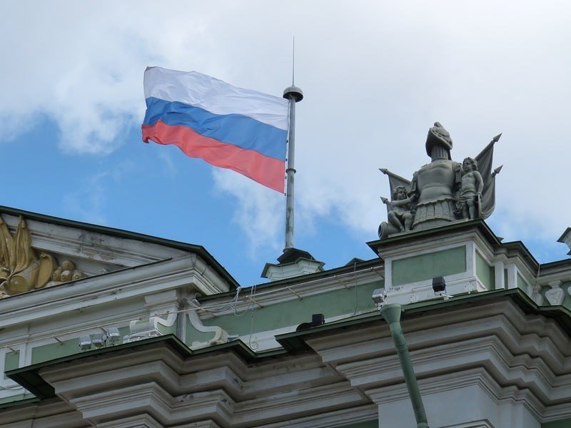 В Доме правительства России временно введен масочный режим