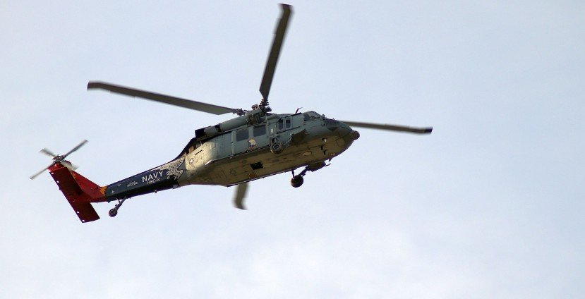 В ОАЭ вертолет Bell 212 упал в море во время тренировочного полета