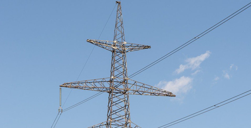 «Ъ»: В регионах могут пересмотреть тарифы на электроэнергию