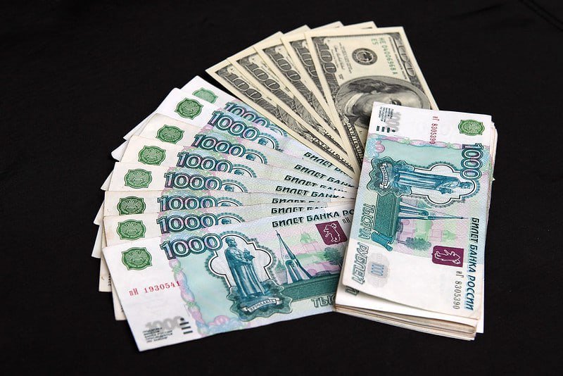 Введение валютных ограничений влияет на укрепление рубля