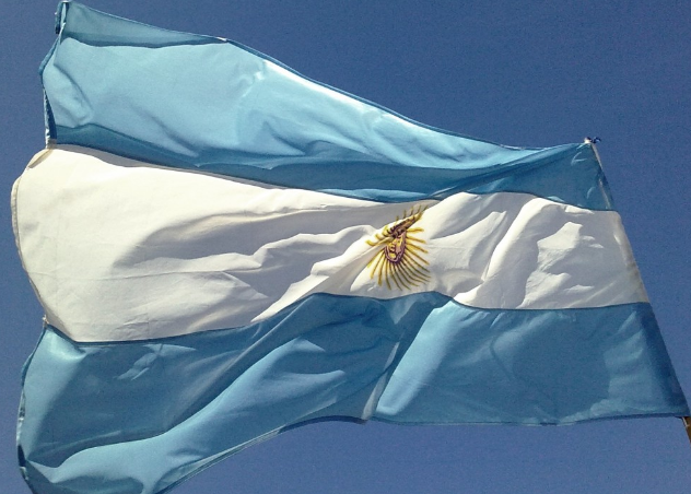 Президент Аргентины готов провести референдум в случае отклонения экономических реформ