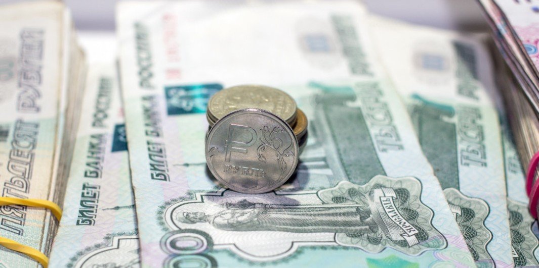 Мошенники обманули пенсионера на 15 миллионов рублей в Москве