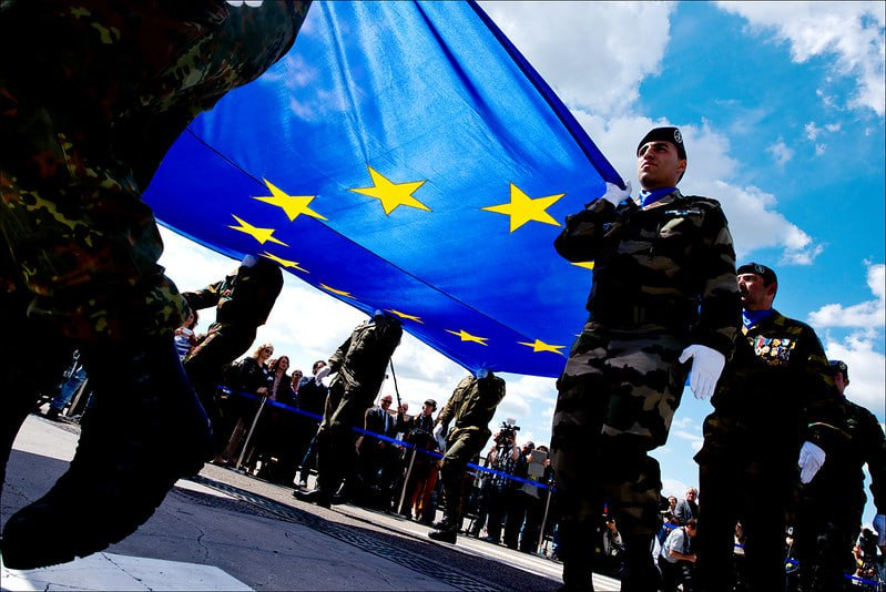 Лавров прокомментировал слухи о возможной отправке войск ЕС на Украину