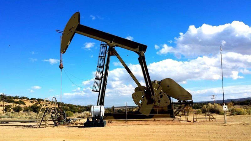 Ученые придумали, как увеличить добычу нефти из месторождений в России