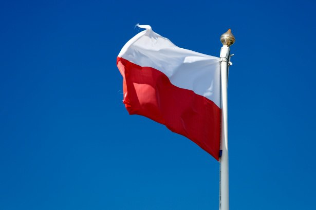 Польша приостанавливает действие Договора об обычных вооруженных силах в ЕС