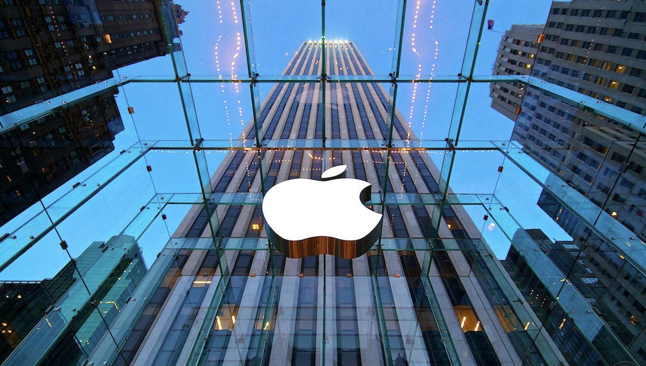 Bloomberg: Apple сократила 100 сотрудников Apple Books и Apple News