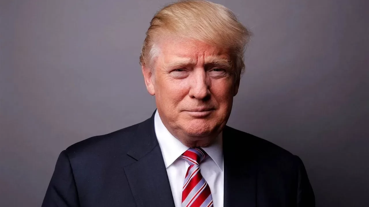NYT: Трамп отправляет ночные сообщения со словами «это ваш любимый президент»