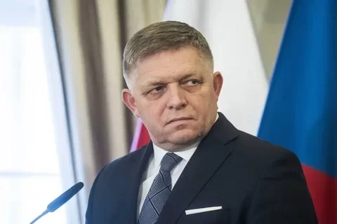 Фицо: восстановление транзита через Украину может снизить цены на газ в Европе