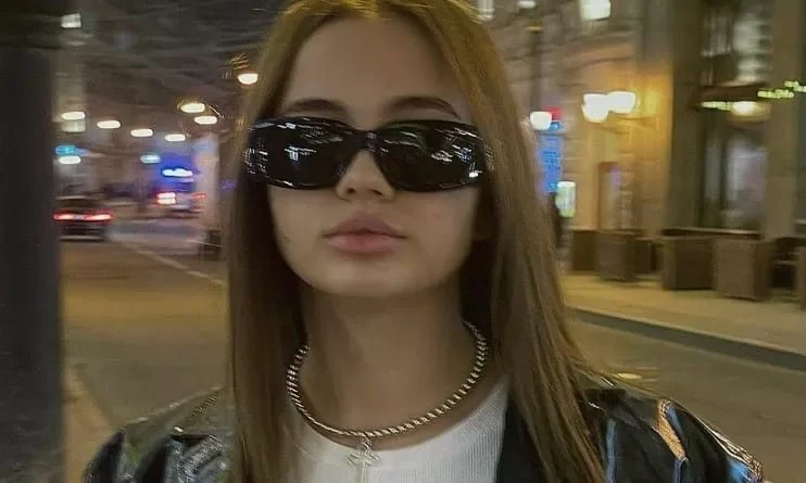 «АиФ»: певицу Валю Карнавал раскритиковали за поступление в вуз без экзаменов
