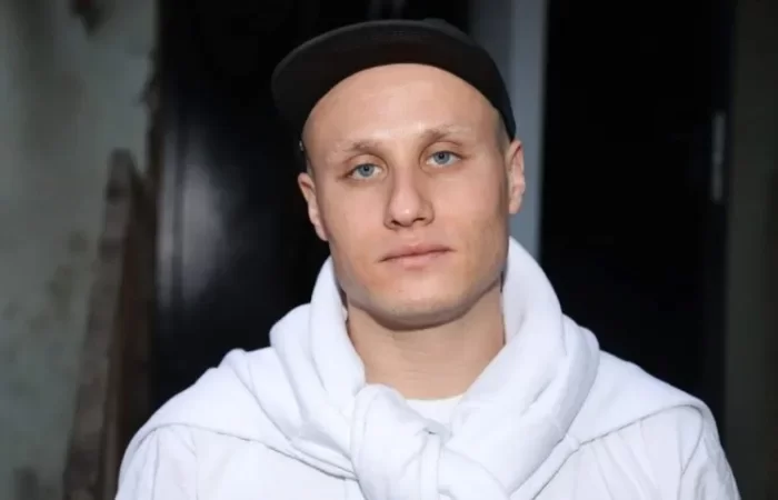 SHOT: актер Никита Кукушкин избавился от последней недвижимости в России