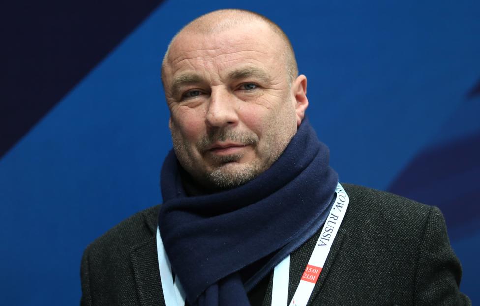 Тренер Жулин заявил, что фигуристы Худайбердиева и Базин выгорели в сезоне