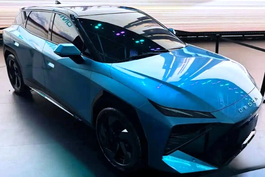 В Китае представили новый кроссовер Omoda C3, который появится в России