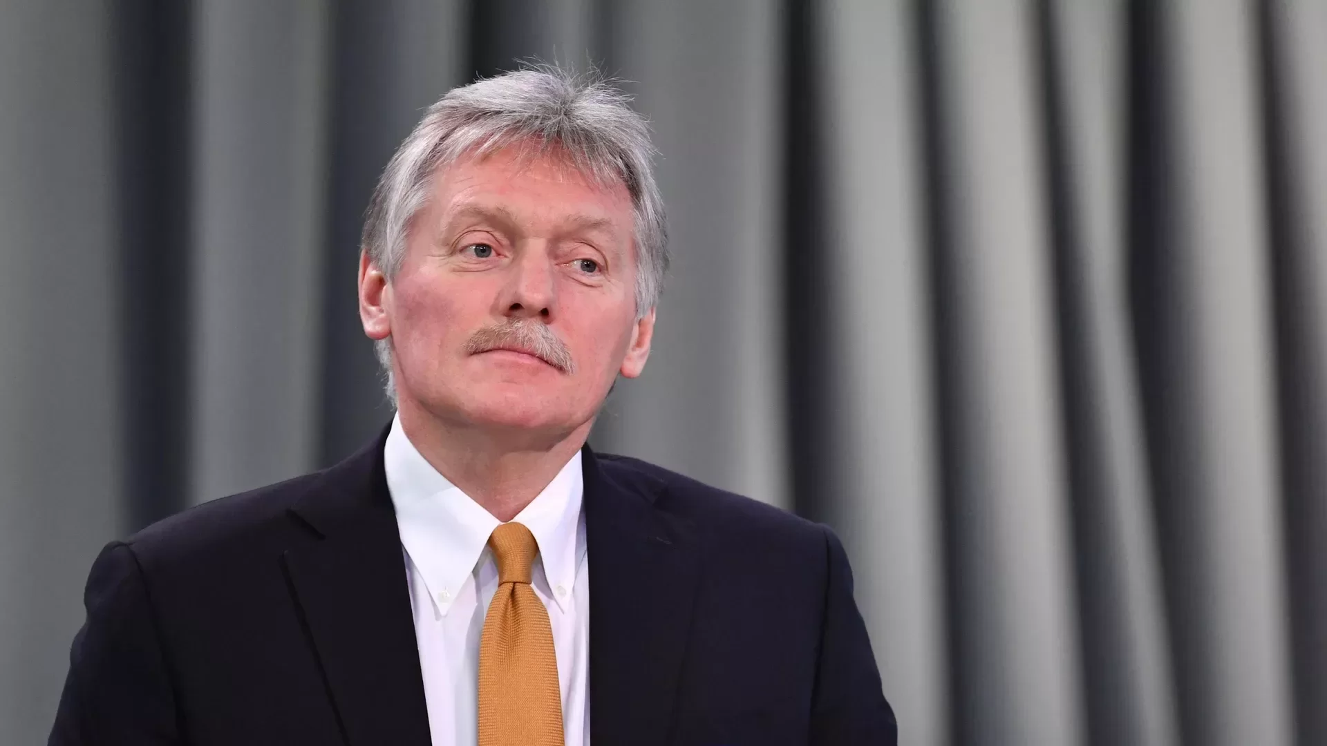 Песков: в случае перемирия Запад должен прекратить поставлять Украине оружие