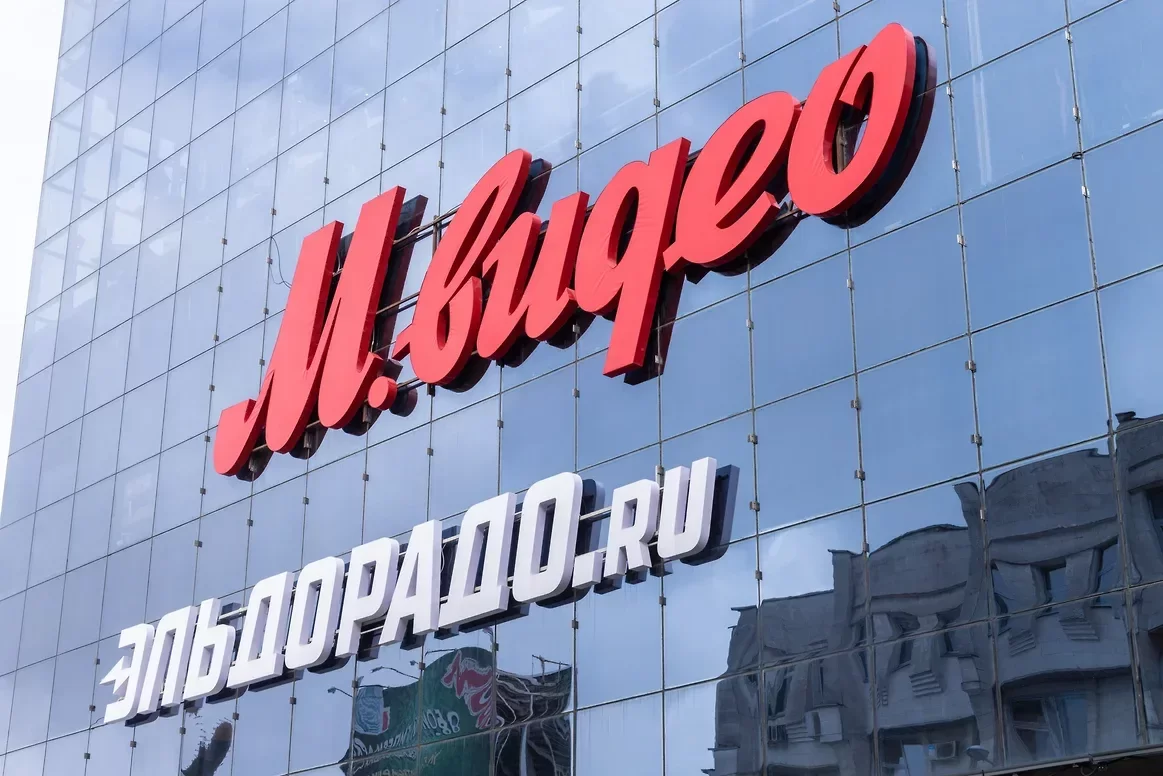М.Видео-Эльдорадо: продажи подержанных смартфонов в РФ удвоились за год