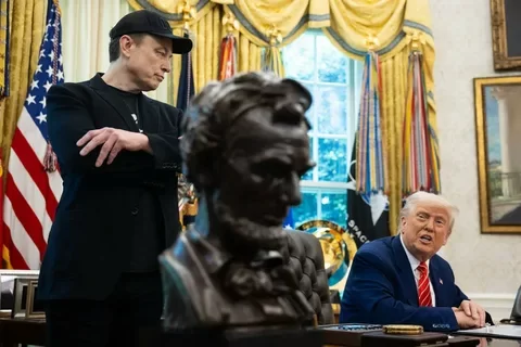 Отец Маска Эррол: Илон совершил ошибку, вступив в конфликт с Трампом