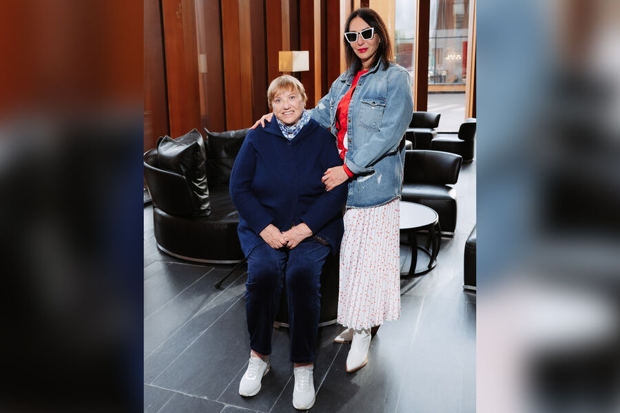 Актриса Алика Смехова впервые за долгое время появилась на публике с матерью