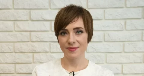 Телеведущая Тутта Ларсен рассказала, что сын болеет из-за ее ссор с мужем