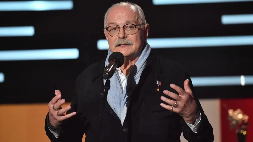 Союз кинематографистов РФ поддержал идею режиссера Михалкова о взносе для иностранного кино