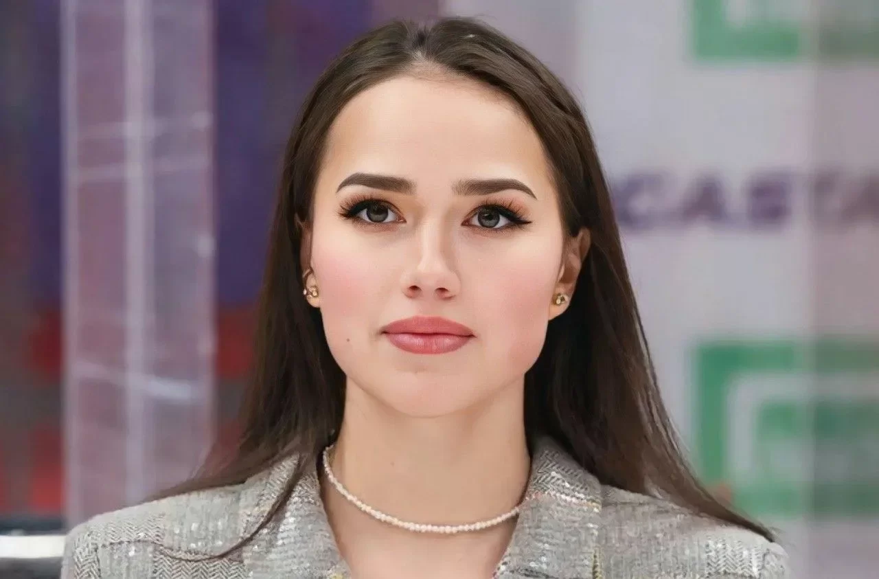 Загитова: если меня не будет отпускать в путешествия, то он ноль без палочки