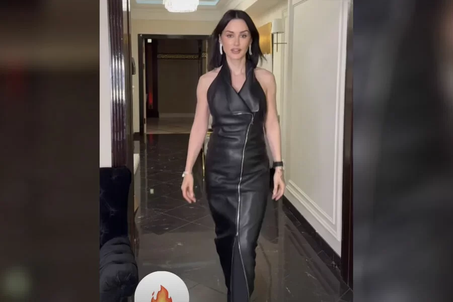 Продюсер Тина Канделаки снялась в прозрачном бюстгальтере и платье