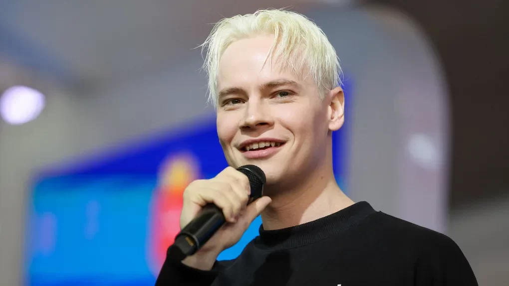 Певец Shaman: от моего имени собирают деньги якобы на съемки клипа о бойцах РФ