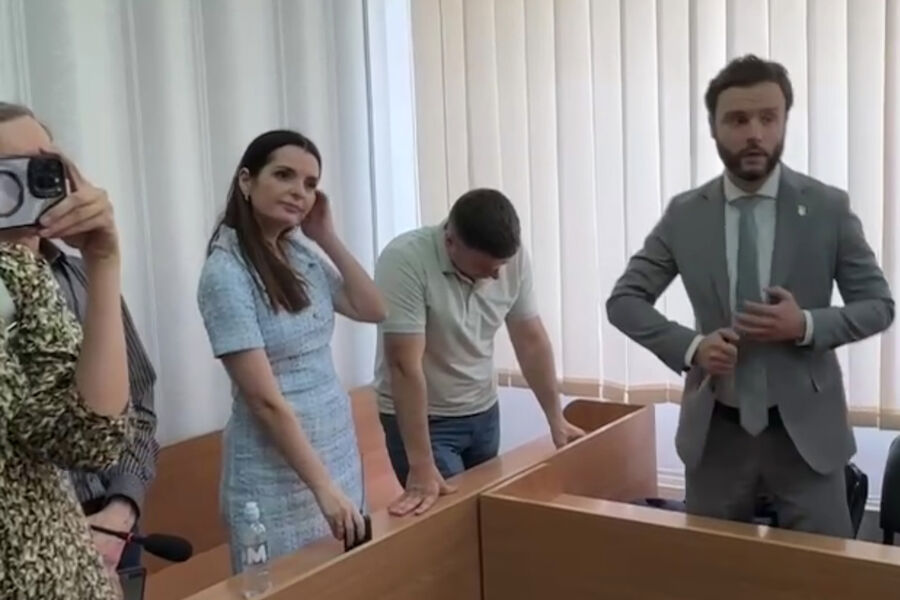 ТАСС: сторонники Гуцул пикетируют СИЗО, куда ее привезли после приговора