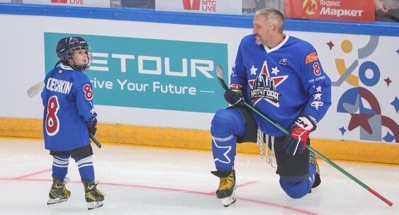 Сын Овечкина Сергей оформил покер в гала-матче Ovi Cup