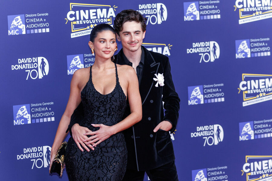 People: актер Тимоти Шаламе не пришел на день рождения Дженнер из-за съемок