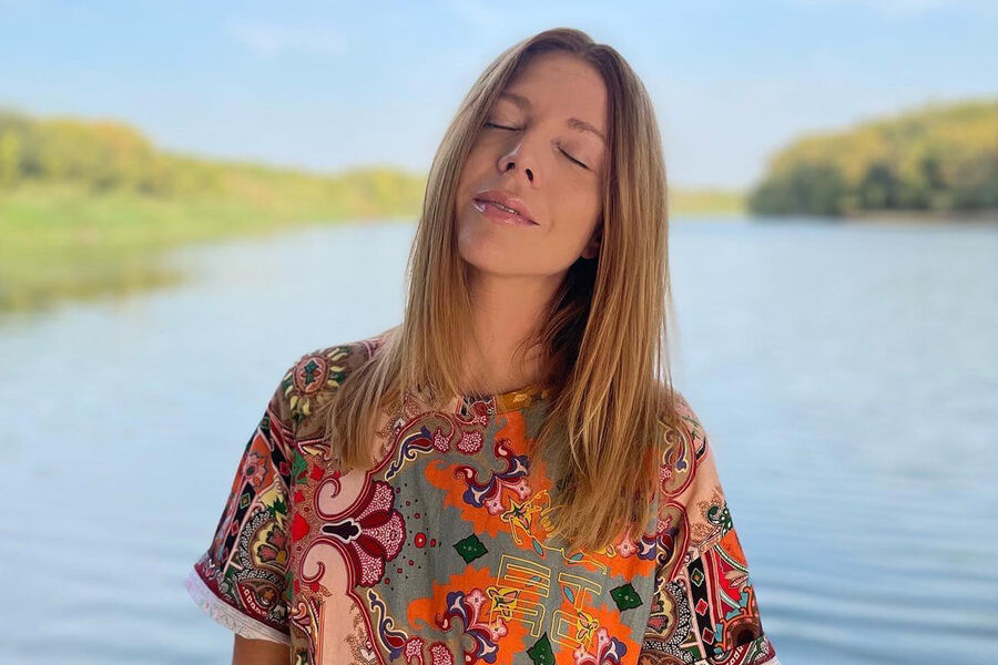 Певица Наталья Подольская назвала молокоотсос нужным и полезным подарком