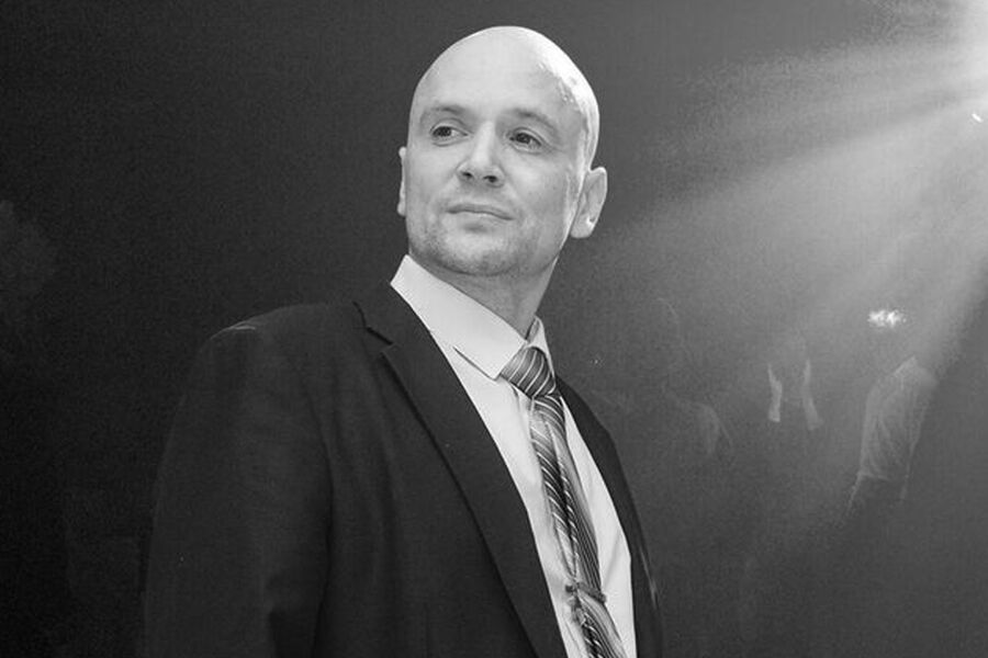 В возрасте 48 лет скончался актер дубляжа Дмитрий Гранкин