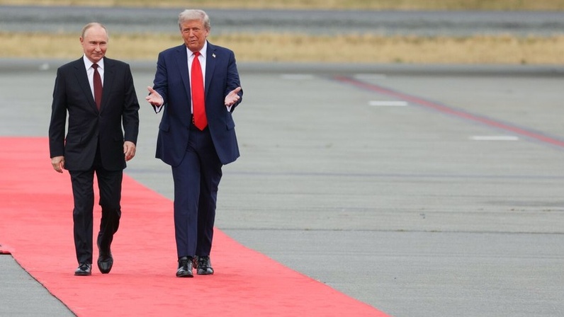 Трамп обвинил СМИ в искажении итогов саммита с Путиным