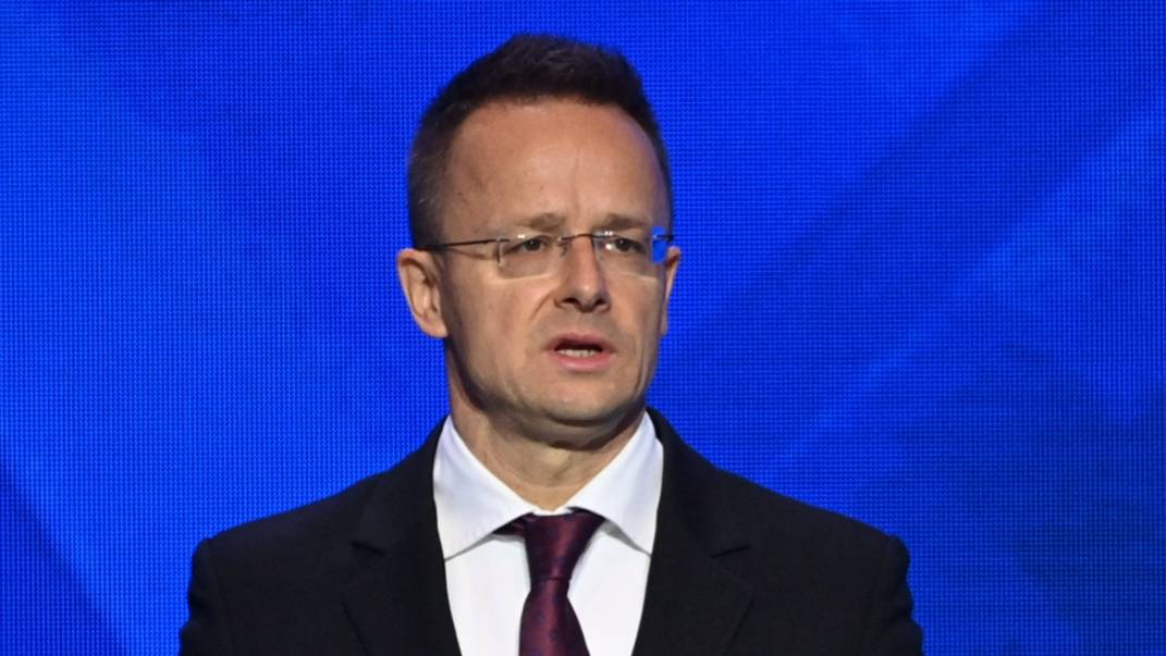 Сийярто напомнил МИД Украины, кто виноват в атаке на нефтепровод «Дружба»