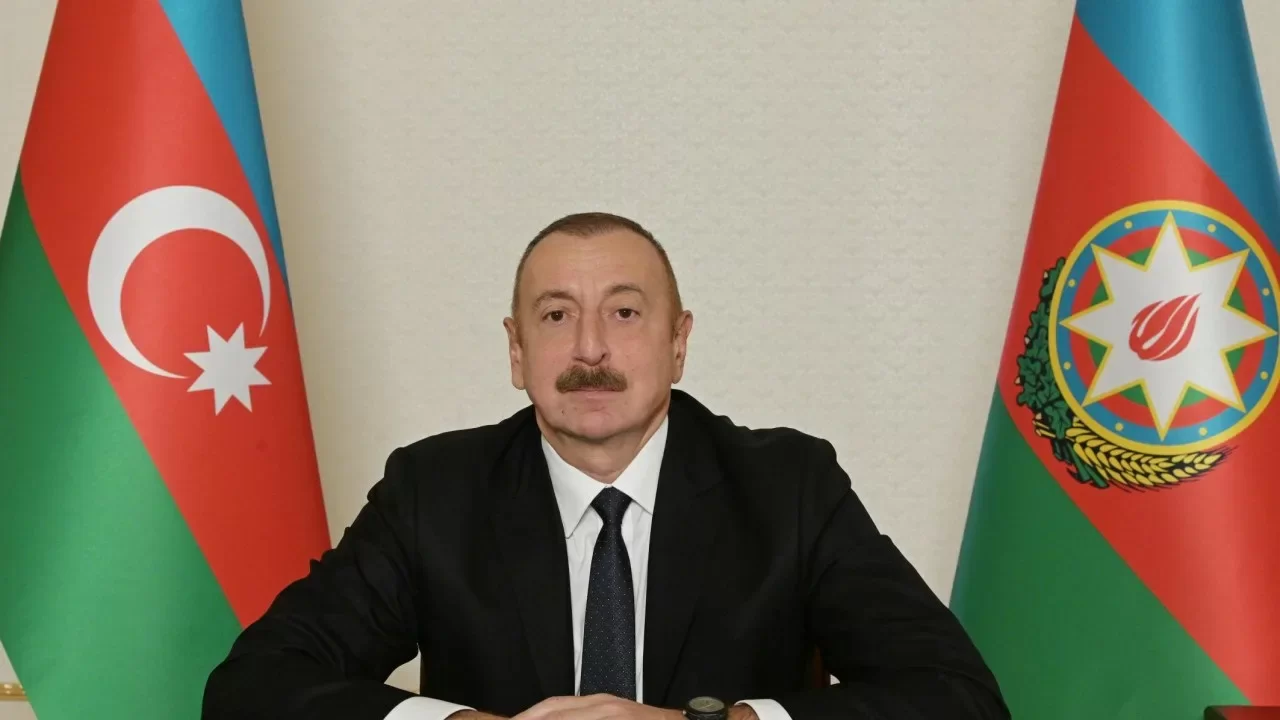 Президент Азербайджана Алиев обратился к лидеру народа Туркмении как к брату