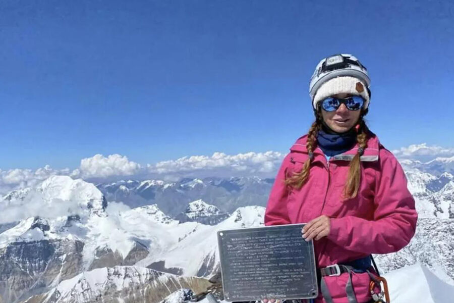 SHOT: альпинистка Наговицина погибла на пике Победы