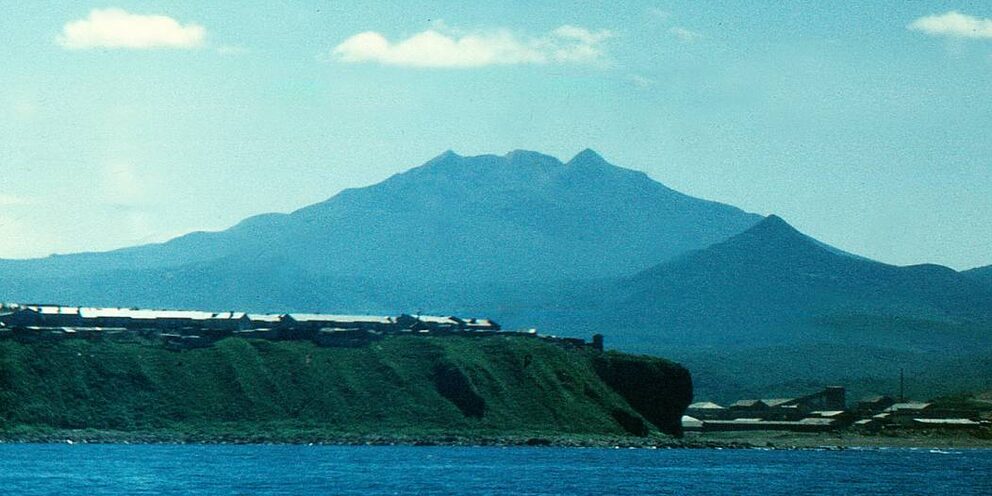 Поиски пропавшей на Итурупе тургруппы приостановили на ночь