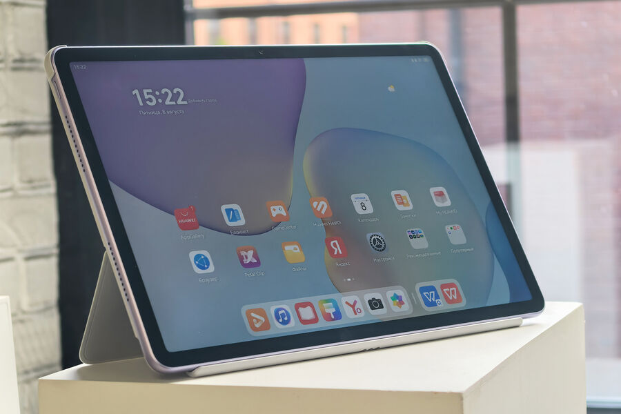 «Газета.Ru» протестировала обновленный планшет HUAWEI MatePad 11,5 2025 для развлечений, учебы и работы