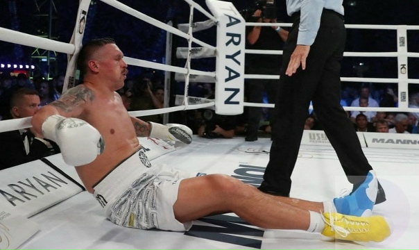 WBO заподозрил украинского боксера Усика в симуляции