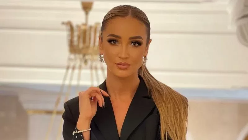 «КП»: певица Бузова перестала быть меценатом для храма в Новой Адыгее