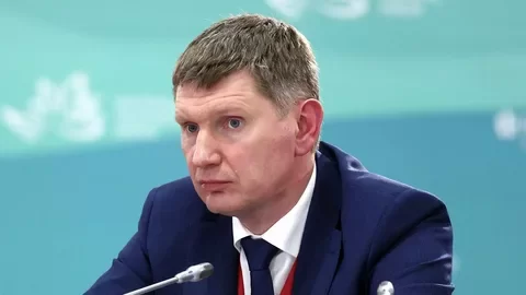 Решетников заявил, что экономика России охлаждается быстрее, чем ожидалось