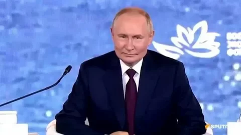 Путин сообщил о планах РФ расширять работу по развитию малых населенных пунктов
