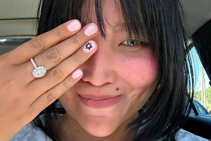 Иеромонах Феодорит призвал жену Цекало Дарину Эрвин покаяться из-за купальника