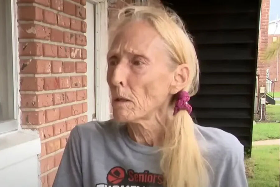 В США 70-летняя женщина укусила питбуля, который напал на ее собаку