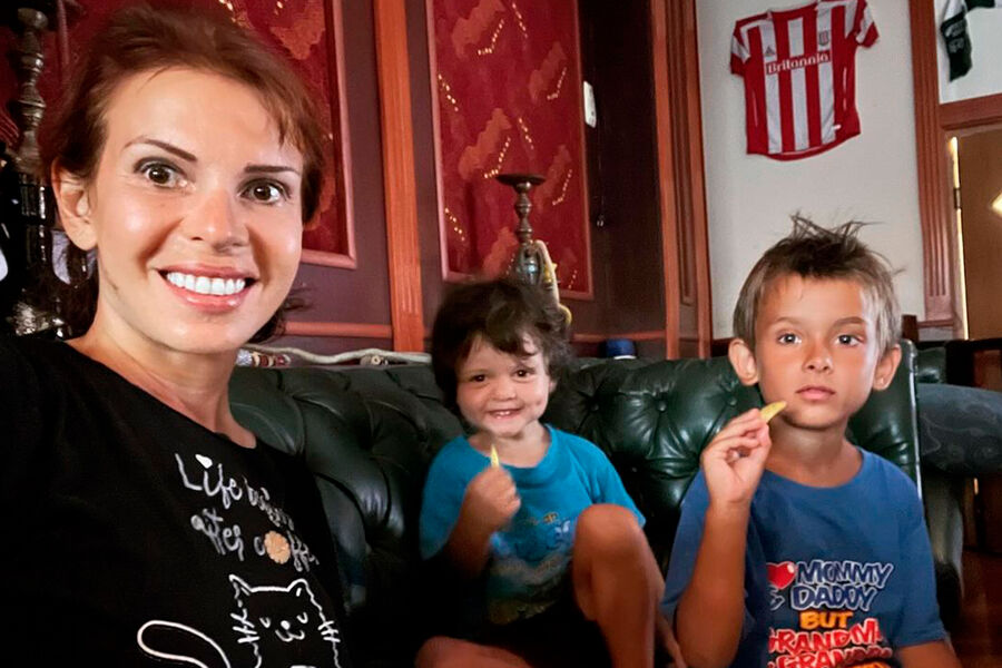 Певица Наталья Штурм потребовала 100 тыс. рублей компенсацию за разбитую голову внука