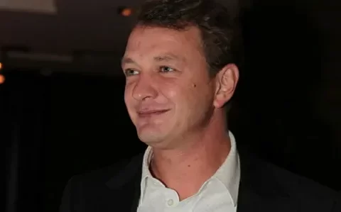 Актер Марат Башаров заявил, что его дочь встречается с филиппинцем