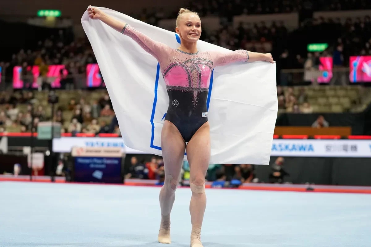 Гимнастка Мельникова заявила, что иностранки поздравили ее с возвращением