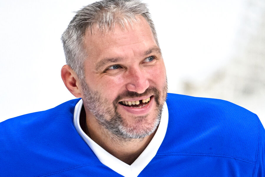 Юбилей Александра Великого: Овечкину — 40